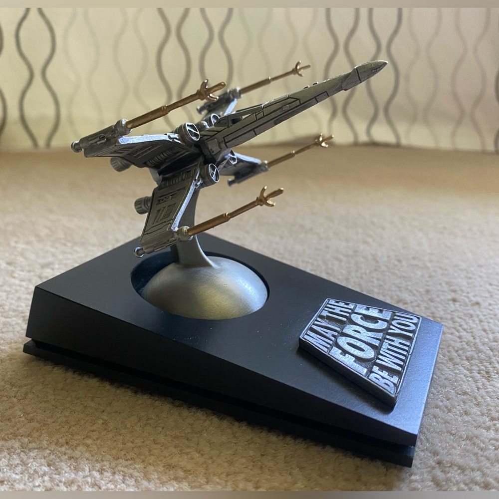 Vintage Rawcliffe Pewter Star Wars Skywalker X-Wing Fighter with Base